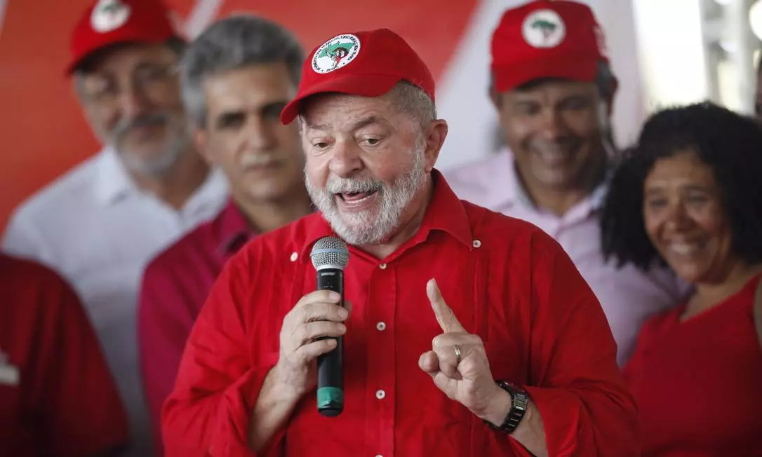 Lula volta atrás e cancela participação do MST no 7 de setembro