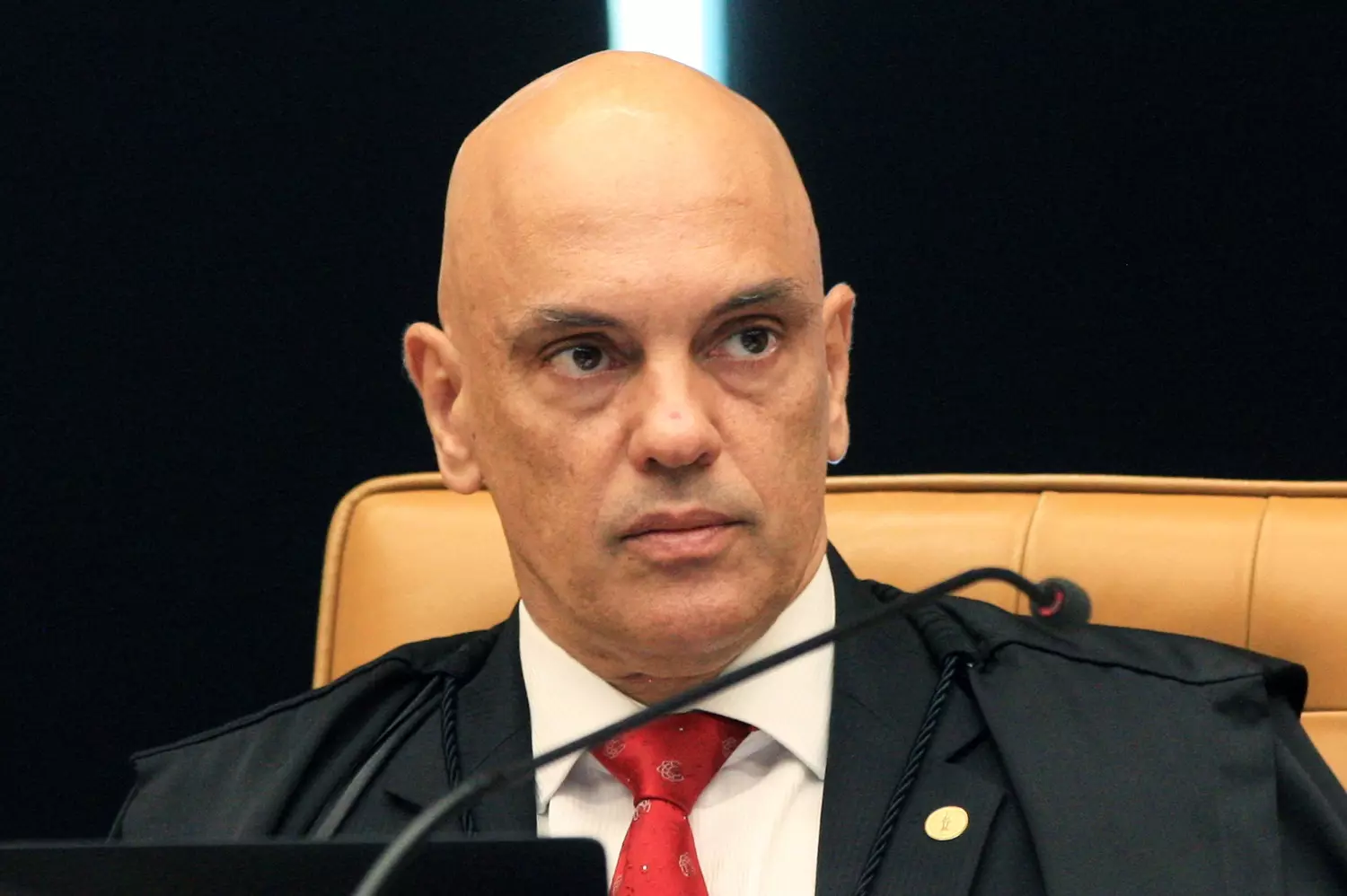 Revelações de diálogos mostram Moraes atuando em gabinete paralelo contra a alvos específicos