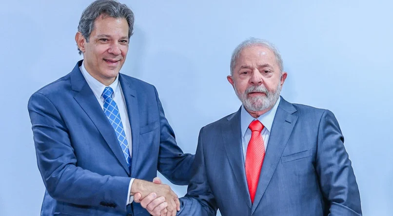 Governo Lula propõe nova taxação para multinacionais e gera preocupação no setor empresarial