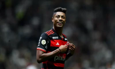 Bruno Henrique, jogador do Flamengo, é alvo da PF por manipulação de jogos