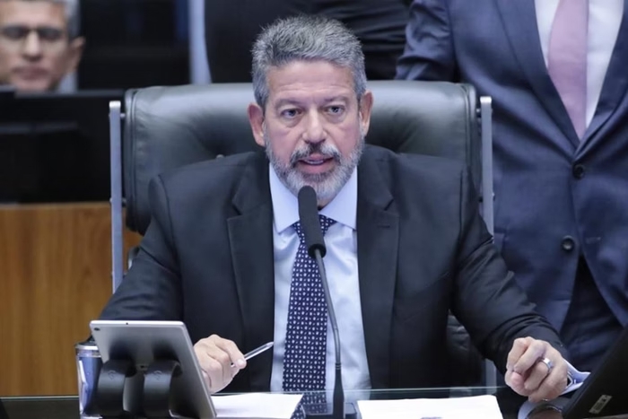 Arthur Lira afirma que não há apoio na Câmara para votar pacote de gastos públicos