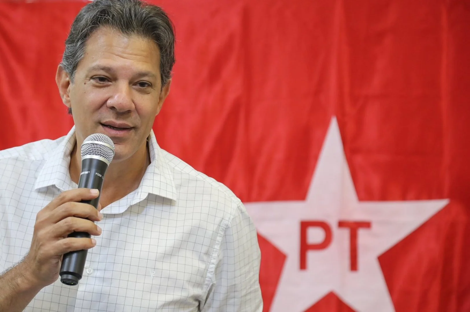 PT em guerra com Haddad: alterações no BPC gera revolta na base aliada