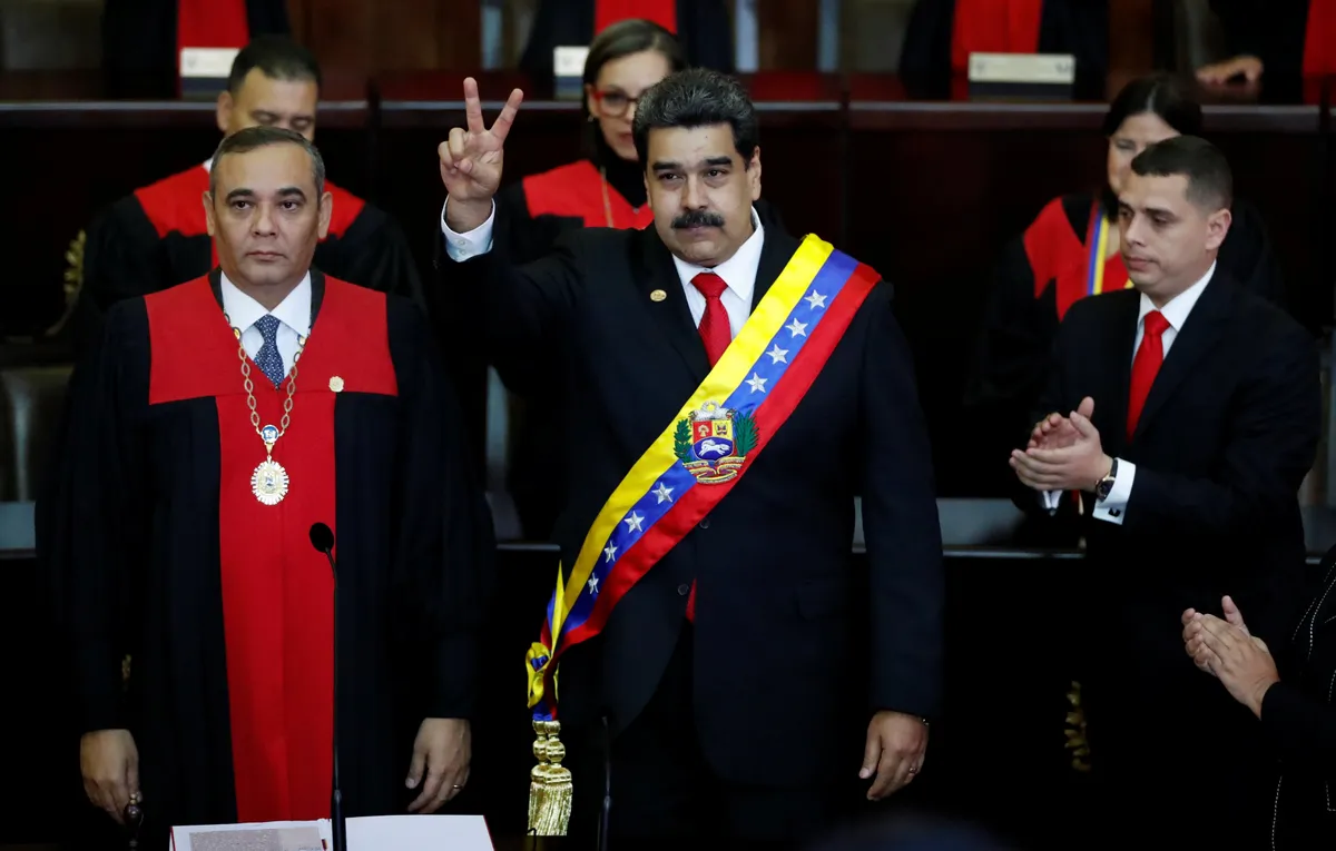 Maduro assume 3° mandato na presidência da Venezuela após "golpe de estado" e sem respaldo internacional