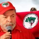 Ministros de Lula participam do velório de dois militantes do MST