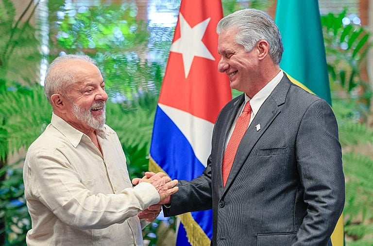 Presidente de Cuba parabeniza PT pelos 45 anos e diz que ditadura vai 