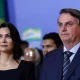 Jair e Michelle Bolsonaro venceria Lula no 2° turno, aponta pesquisa